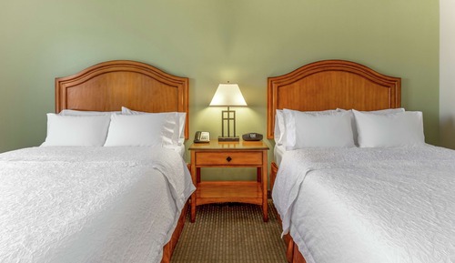 Two queen beds non smoking