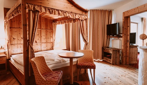 Suite, 2 Bedrooms