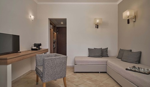 Family Room, Sea View