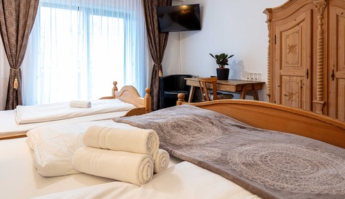 Comfort Triple Room