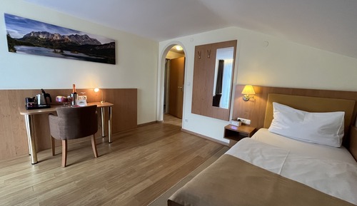 Comfort Single Room