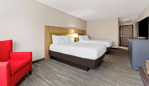 Room, 2 Queen Beds, Non Smoking