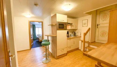 Comfort Condo, 3 Bedrooms, Courtyard View
