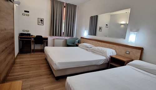 Triple Room