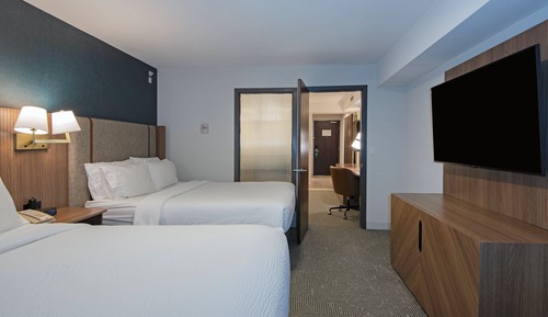 Suite, Multiple Beds