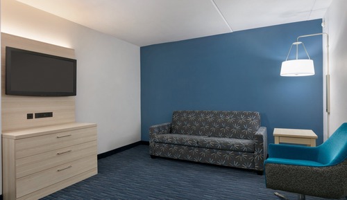 Suite, 2 Queen Beds, Roll-in Shower (Mobility)