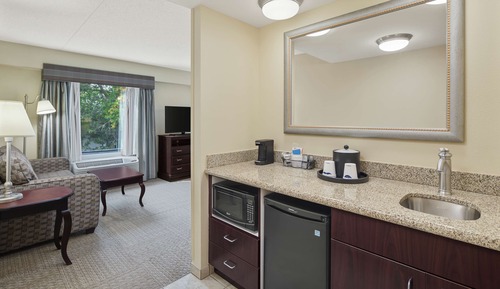 Studio Suite, 1 King Bed, Non Smoking