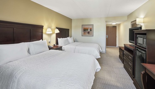 Room, 2 Queen Beds, Non Smoking, Balcony (4th Floor)