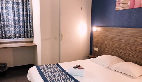 Simple Room