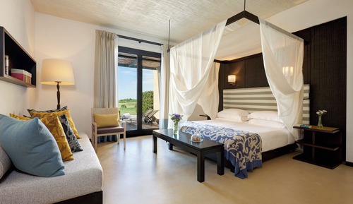 Deluxe Room (Superior)