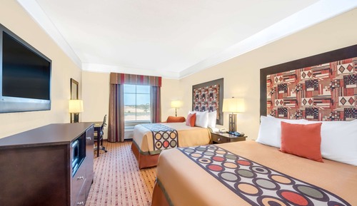 Standard Room, 2 Queen Beds, Non Smoking