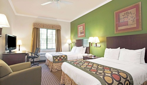 Room, 2 Queen Beds, Accessible, Non Smoking (Mobility Accessible)