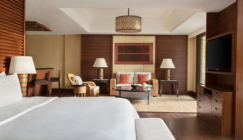 Suite, Sea View