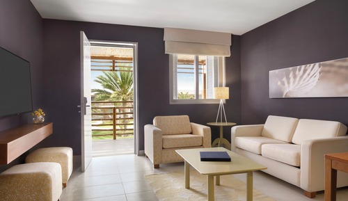 Suite, Multiple Beds, Terrace, Garden View