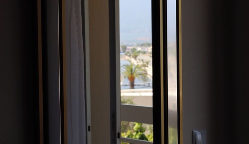 Economy Twin Room
