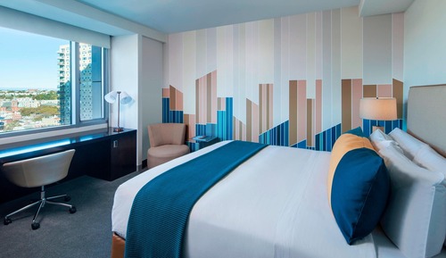 Room, 1 King Bed, View