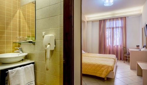 Classic Double Room