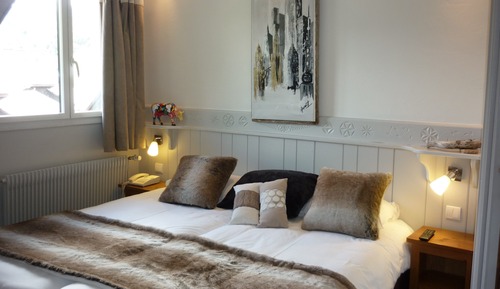 Double or Twin Room with shower