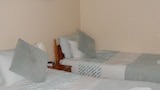 Twin Room, Ensuite (1st Floor)
