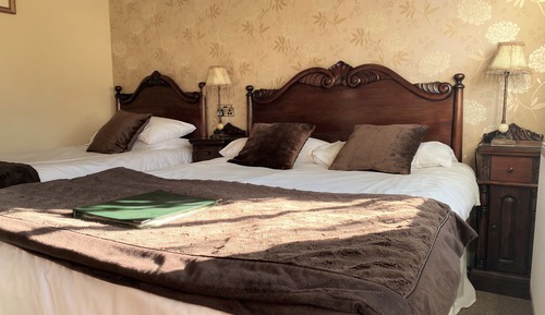 Classic Twin Room, Ensuite