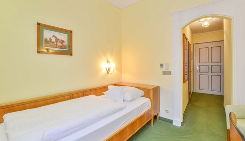 Standard Single Room