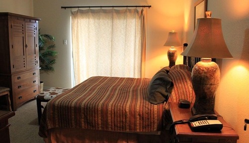Western Place Suites (A-Side)