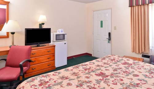 Room, 1 King Bed, Non Smoking