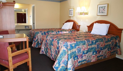 Room, 2 Queen Beds, Non Smoking
