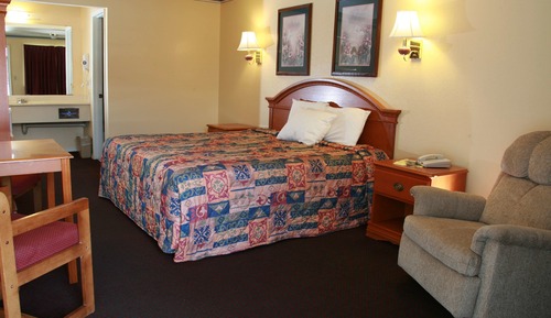 Room, 1 King Bed, Non Smoking