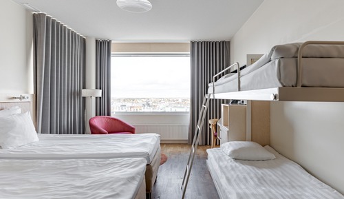 Standard Twin Room (two extra beds possible)