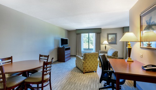 Suite, 1 King Bed (Parlour)