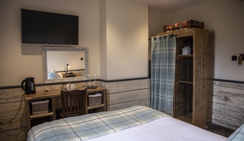 Economy Room
