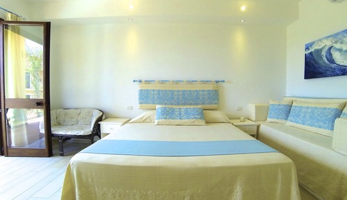 Superior Double Room (3 people)