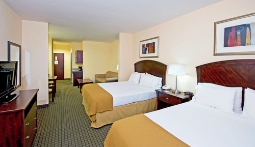 Suite, 1 Queen Bed with Sofa bed, Accessible, Non Smoking (Communications)