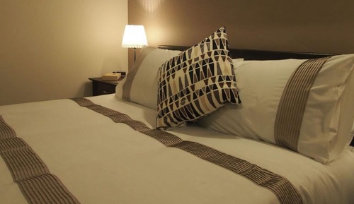 Deluxe Double Room, Bathtub