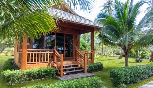 Deluxe Double Ocean View Bungalow