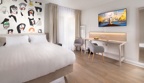 Classic Double Room, 1 King Bed, Accessible, Kitchenette