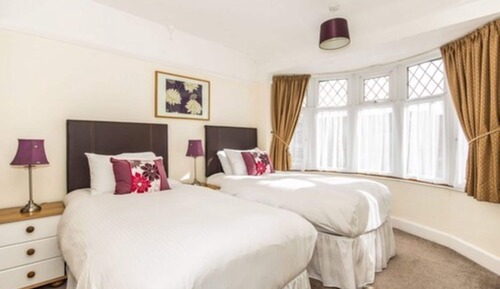 Basic Twin Room, 2 Twin Beds, Non Smoking