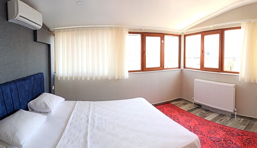 Panorama Sea View Suite