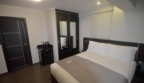 Deluxe Room, 1 Queen Bed