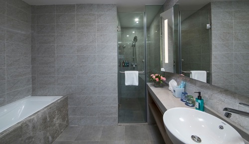 Suite, Multiple Beds, Accessible