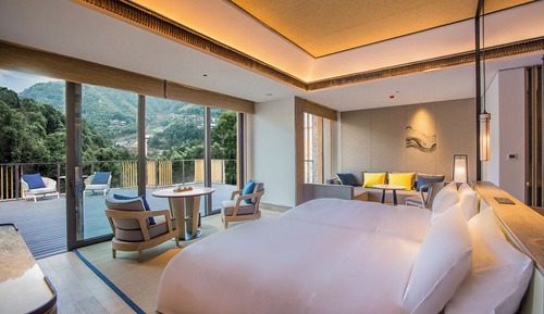 Grand Villa