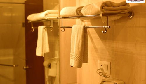Club Double Room, 1 King Bed, Accessible, Non Smoking