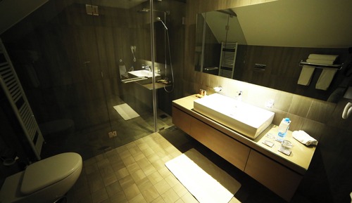 Exclusive Room, 2 Bedrooms, Mountain View