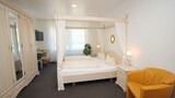 Ambience Double Room with wet room