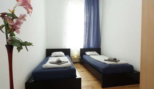 Apartment (No 3, Nahe Schoenbrunn)