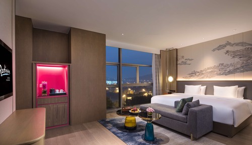 Executive Room (Business Lounge Access)