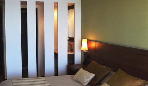 Standard Room, 1 King Bed, Non Smoking