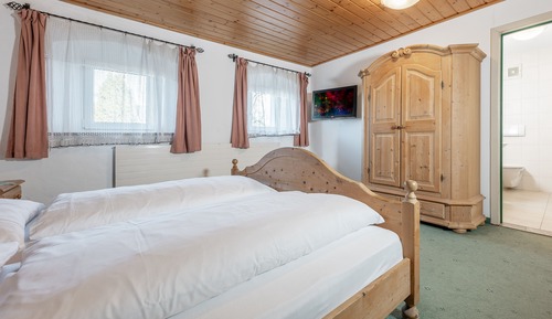 Standard Double Room, Ensuite