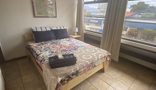 Executive Apartment, 1 Queen Bed, Non Smoking, Mountain View